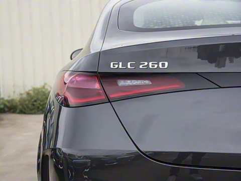 2025�� GLC 260 4MATIC ����SUV