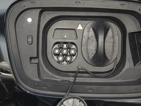 2025�� 680 Ultra������