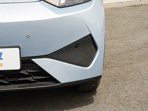 2025�� �Ǽݰ� 305km ���ɰ�