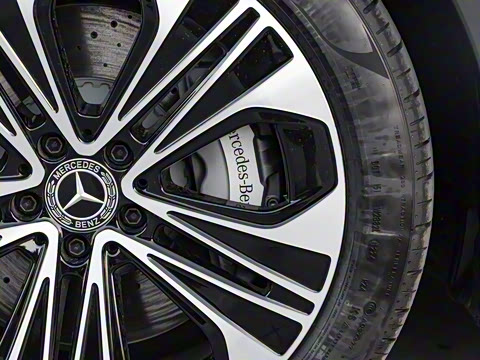 2024�� E 350 e L ���ʽ��϶����γ�