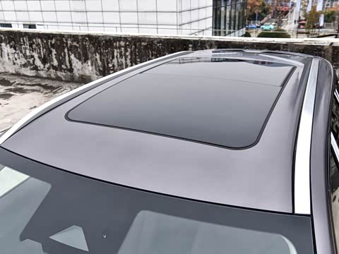 2025�� 1.5T 106KM������ 5�� ��Ԫ�