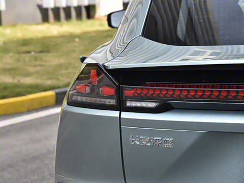 2025�� �Ŀ� ���羫Ӣ��