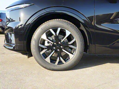 2025�� ���L 2.0T EcoBoost E�춯��������������