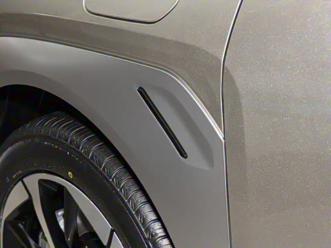 2025�� Plus 510 ������