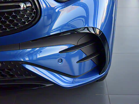 2025�� GLC 260 4MATIC ����SUV