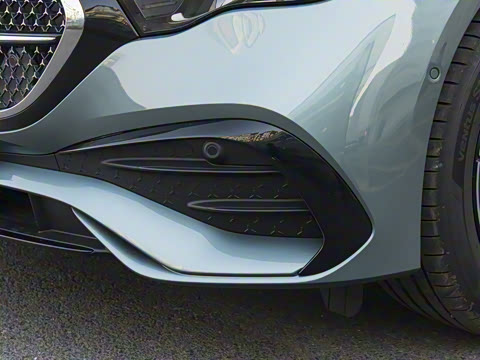 2025�� E 300 ʱ�����˶���