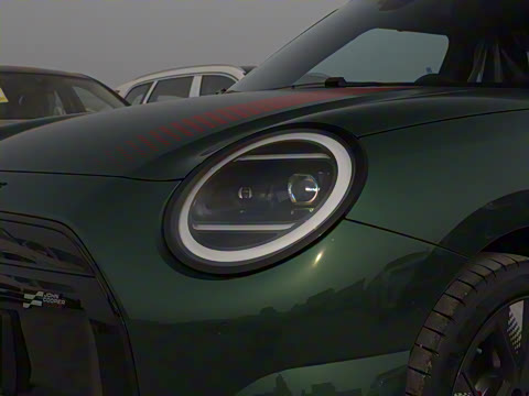 2025�� JOHN COOPER WORKS