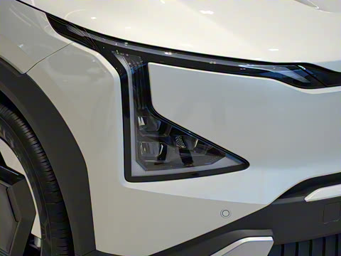 2025�� 530 Light