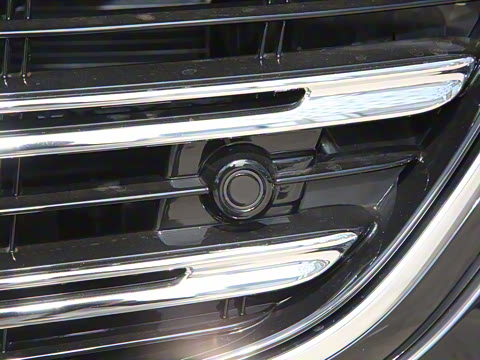 2025�� E 300 L ʱ����