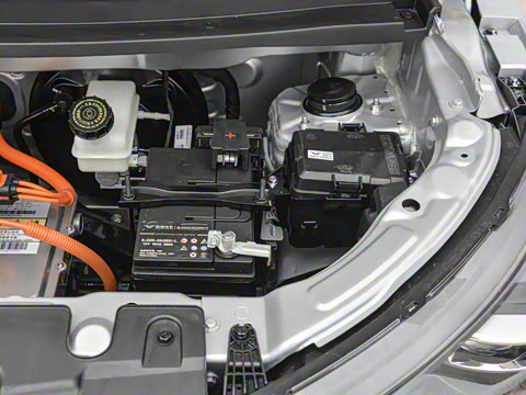 2025�� Mate 300km׷���