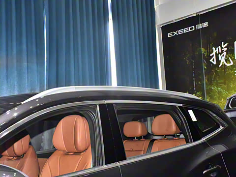 2025�� 400T ���������