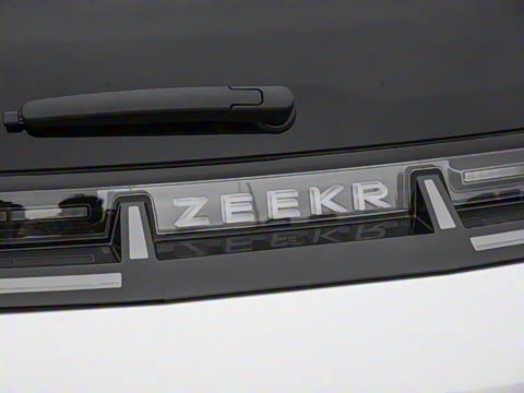 2025�� ������������