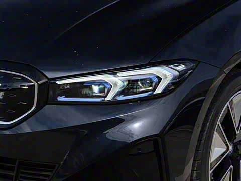 2024�� eDrive 40 L ��ҹ�˶���װ