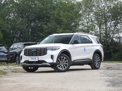 2024�� 2.3T EcoBoost ��������plus�� 7��