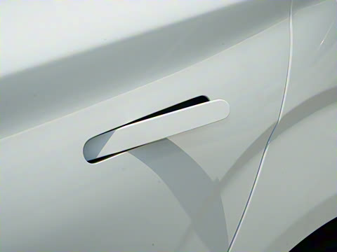 2025�� Mate 305km�Ƽ���