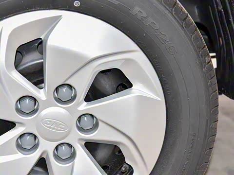 2025�� PLUS 1.8L �ֶ����ʰ� 7/8��