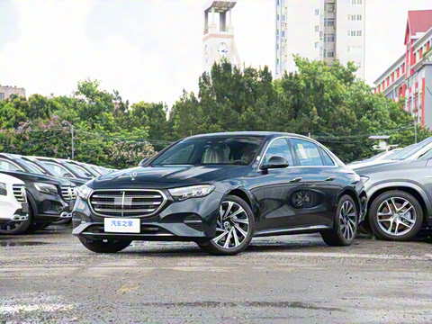 2024�� �Ŀ� E 300 L ������