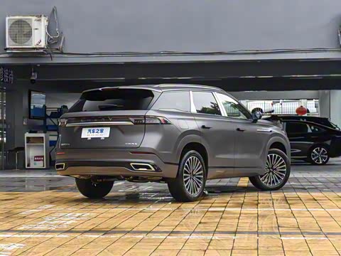 2025�� 2.0T ˫������������� 5��