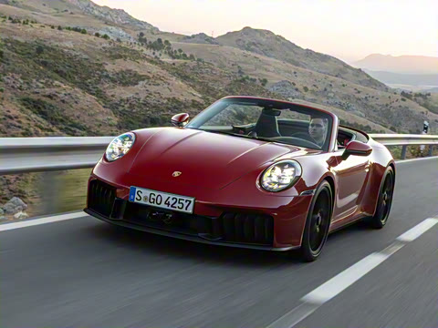 2025�� Carrera 4 GTS Cabriolet 3.6T