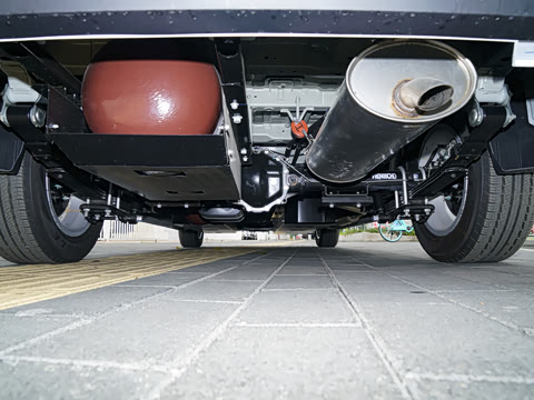 2025�� 2.0L CNG�߼�Ӫ�˰� 9��