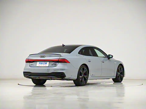 2024�� 55 TFSI quattro RS �׼����ٰ�