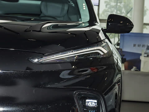 2025�� 620KM������