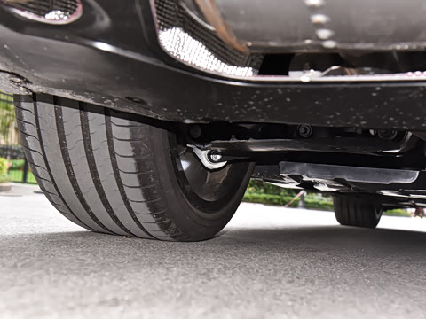 2023�� 740Li ������ M�˶���װ