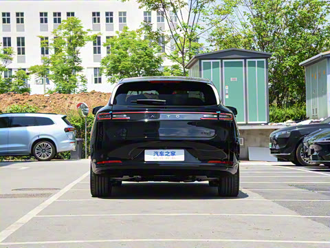 2025�� ���� Ultra ������