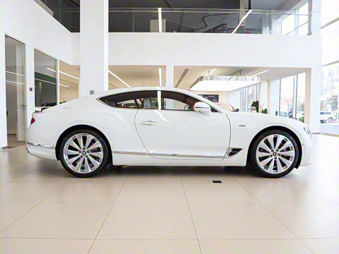 2024�� GT V8 Edition 8