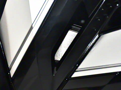 2023�� 110km iE��