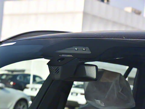 2023�� xDrive 40Li M�˶���װ