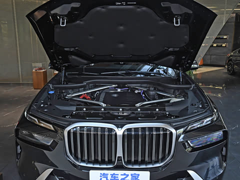 2023�� xDrive40i �����ͺ�����װ