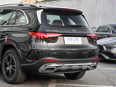 2025�� �Ŀ� GLC 260 L 4MATIC ������