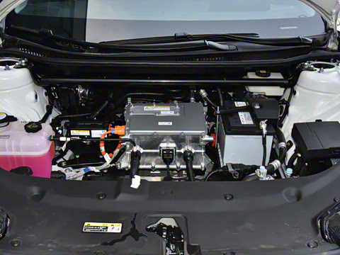 2025�� 550 PRO���а�