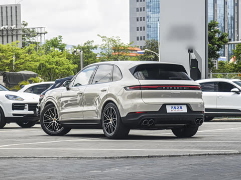2025�� Cayenne 3.0T ���ΰ�