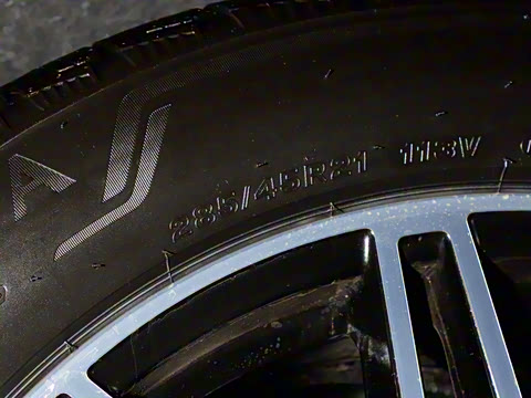 2025�� Cayenne 3.0T