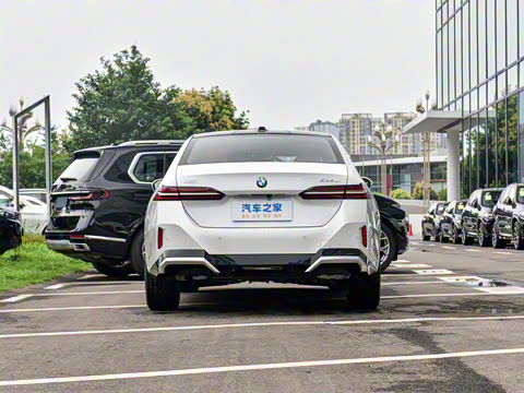 2024�� 525Li M�˶���װ