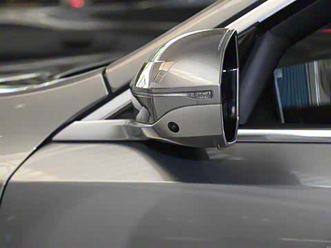 2024�� 530Li ������ ������װ