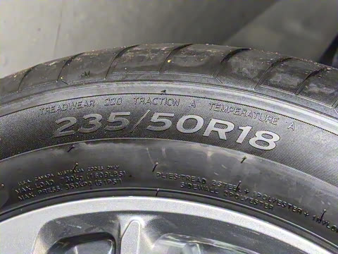 2023�� EcoBoost 180 ������