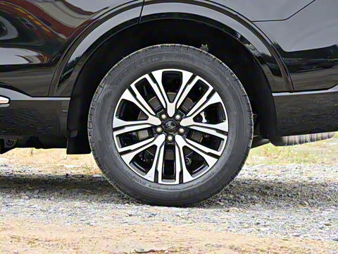 2024��  2.3T EcoBoost �����ѽ�� 7��