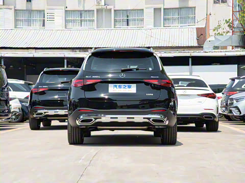 2025�� �Ŀ� GLC 300 L 4MATIC ������ 5��