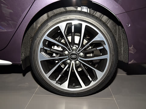 2025�� A3L Limousine 35TFSI �ɳ������� +������ѡ��