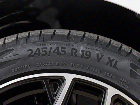 2025�� ���� 550ProѲ����