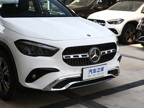 2025�� �Ŀ� GLA 220