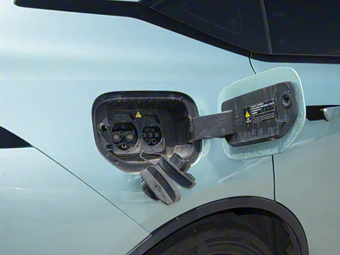 2023�� SL03i 515MAX�����