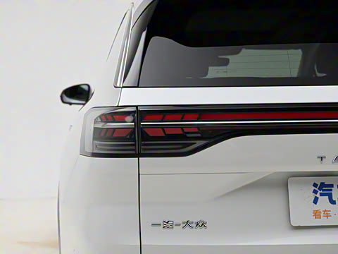 2026�� 450TSI �����콢 6��