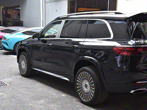 2025�� ����������