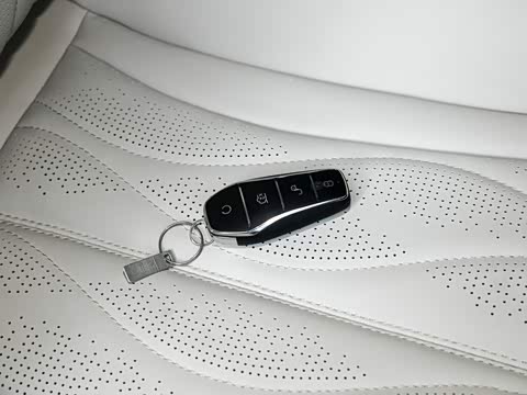 2025�� 605���˰�