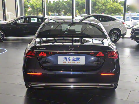 2025�� E 300 L ʱ����