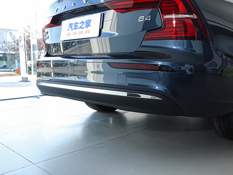 2025�� B4 ��Զ������